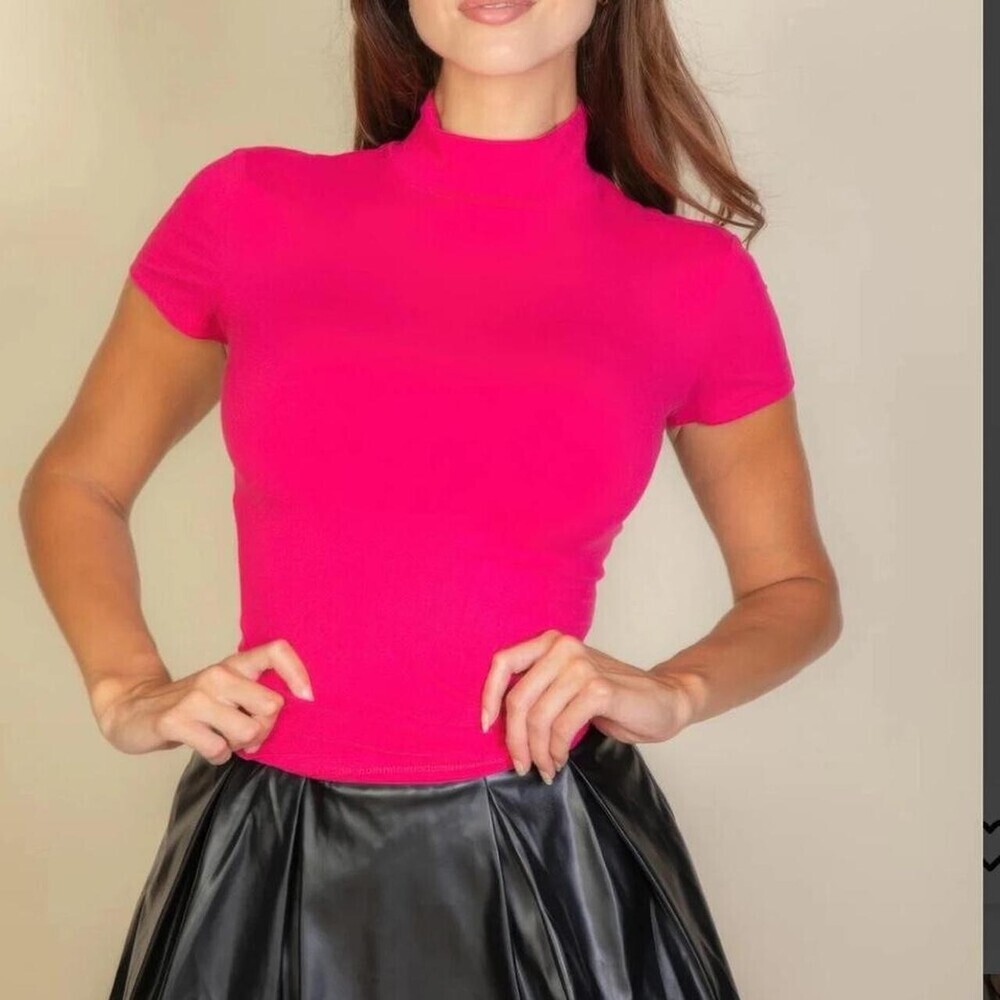 Hot Pink Red Or Blue 587 C